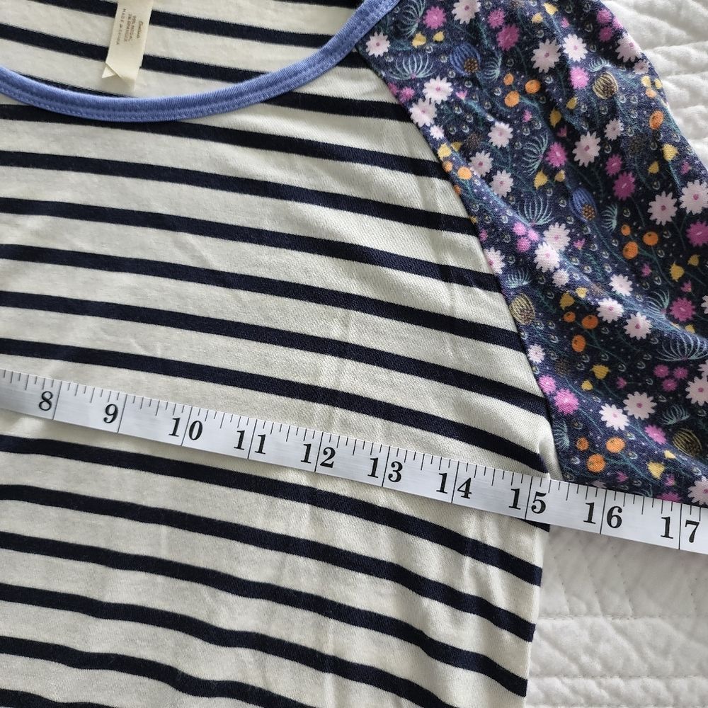Matilda jane NWOT 3/ sleeve print stripes blouse bundle - Picture 11 of 16